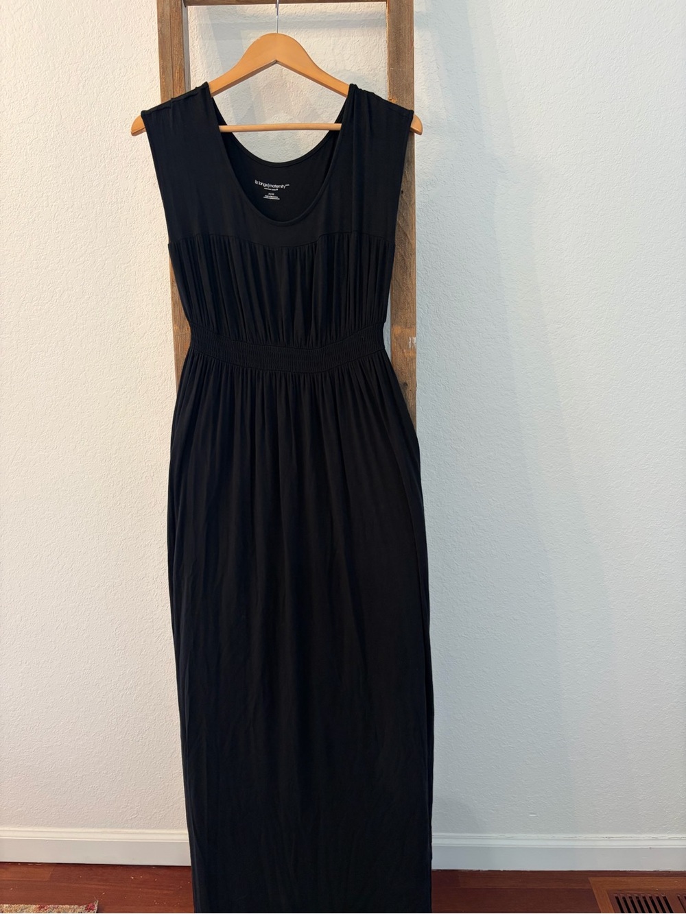 Liz Lange Maternity Maxi Dress